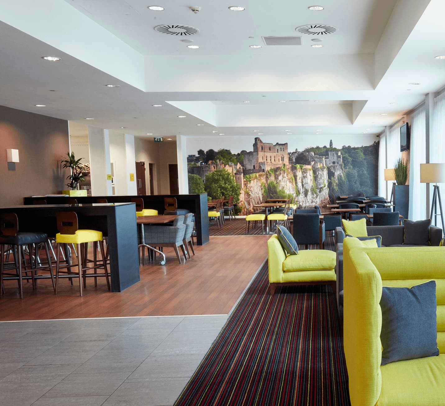 Tŷ Magor Hotel Lobby