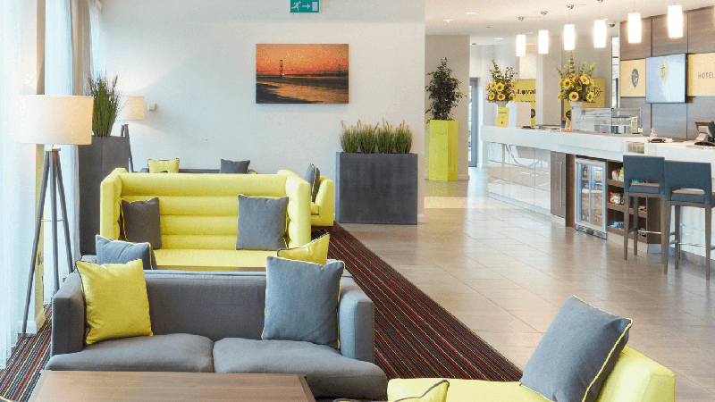 Tŷ Magor Hotel Lobby