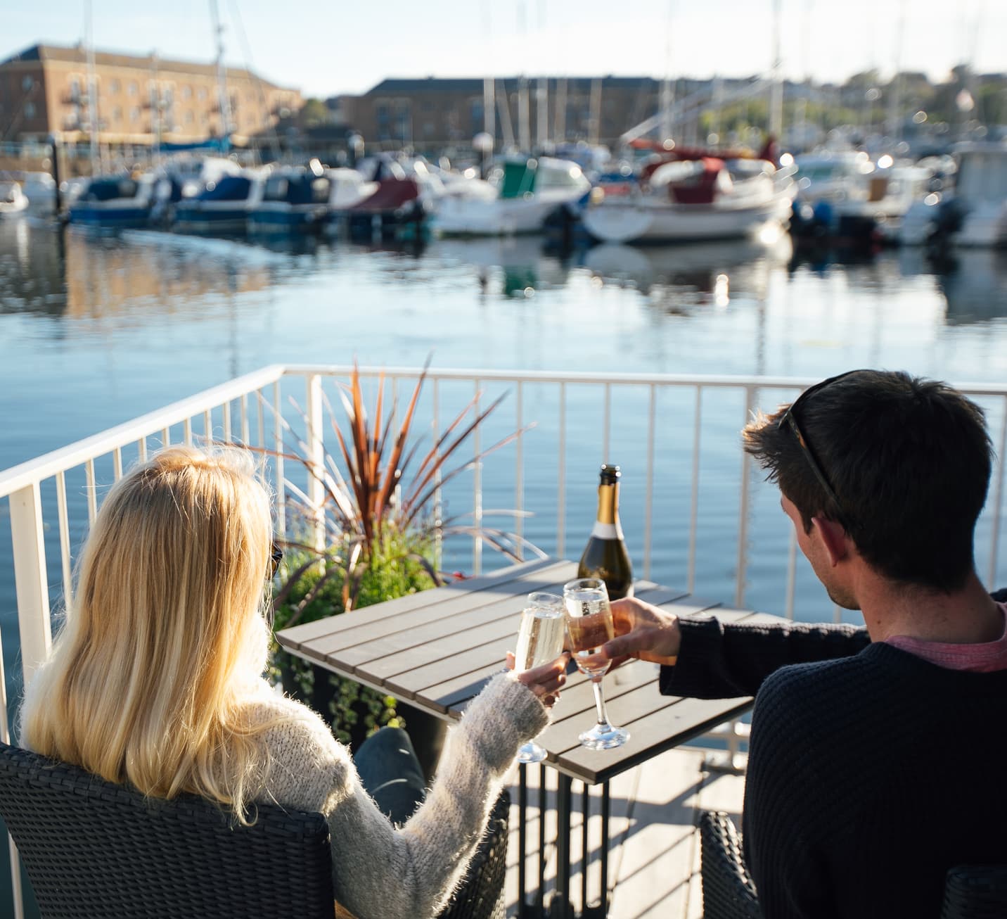 Floatel rooms at Tŷ Milford Waterfront