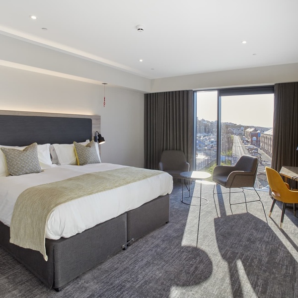 Tŷ Milford Waterfront Room