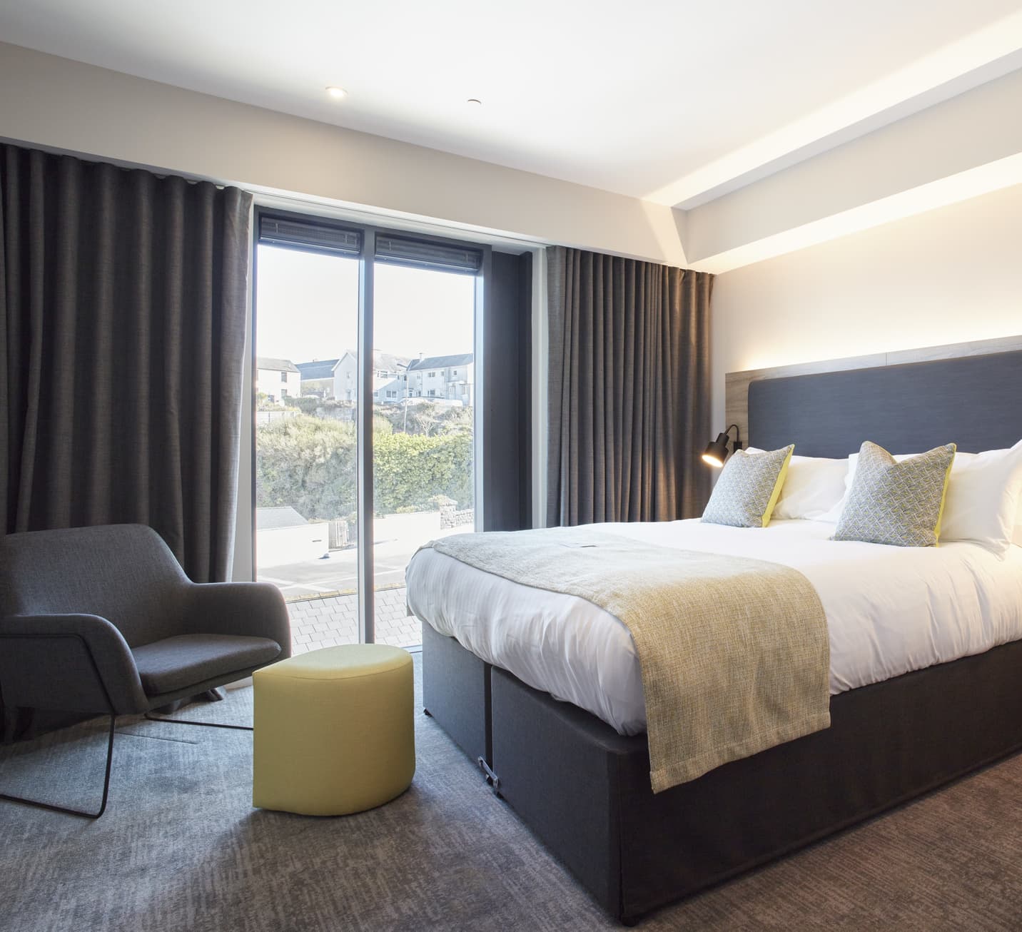 Tŷ Milford Waterfront Room