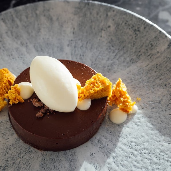 Dulse restaurant dining