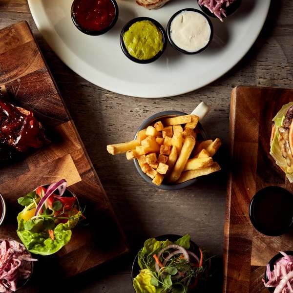 J23 - Sawyers Grill Platter