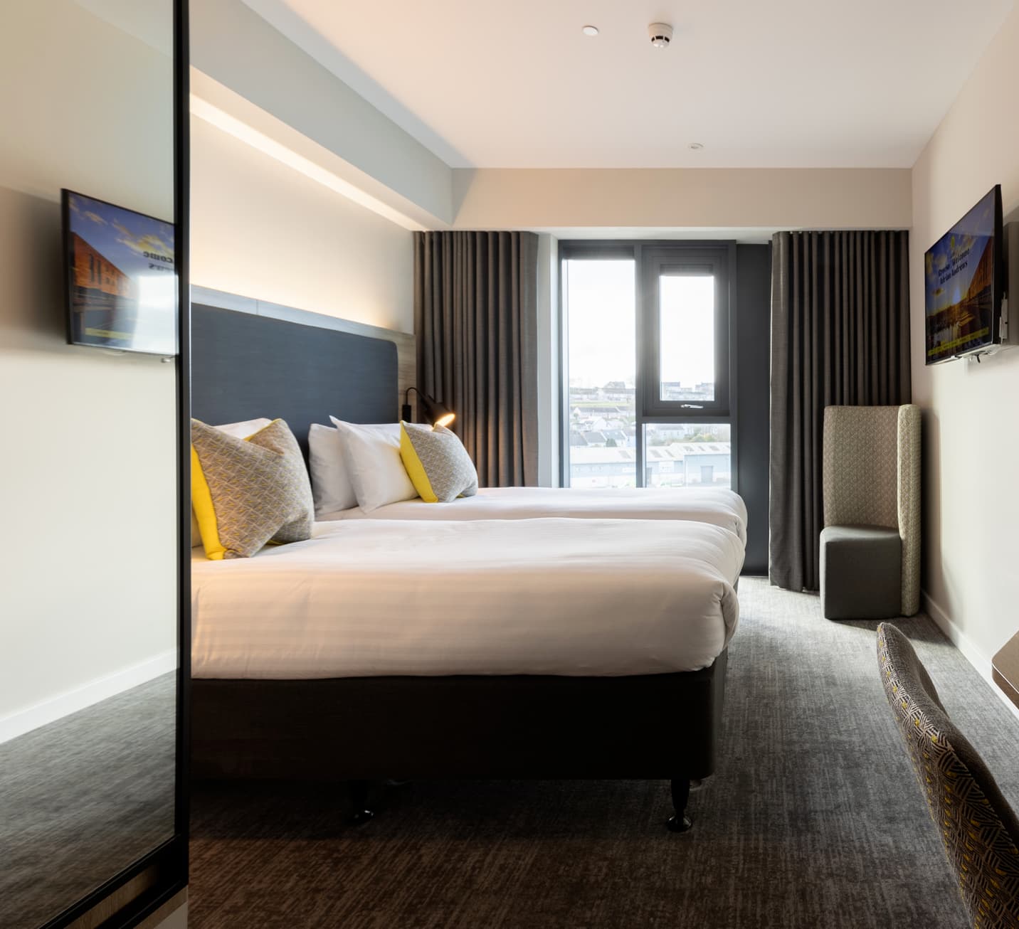 Tŷ Milford Twin Room