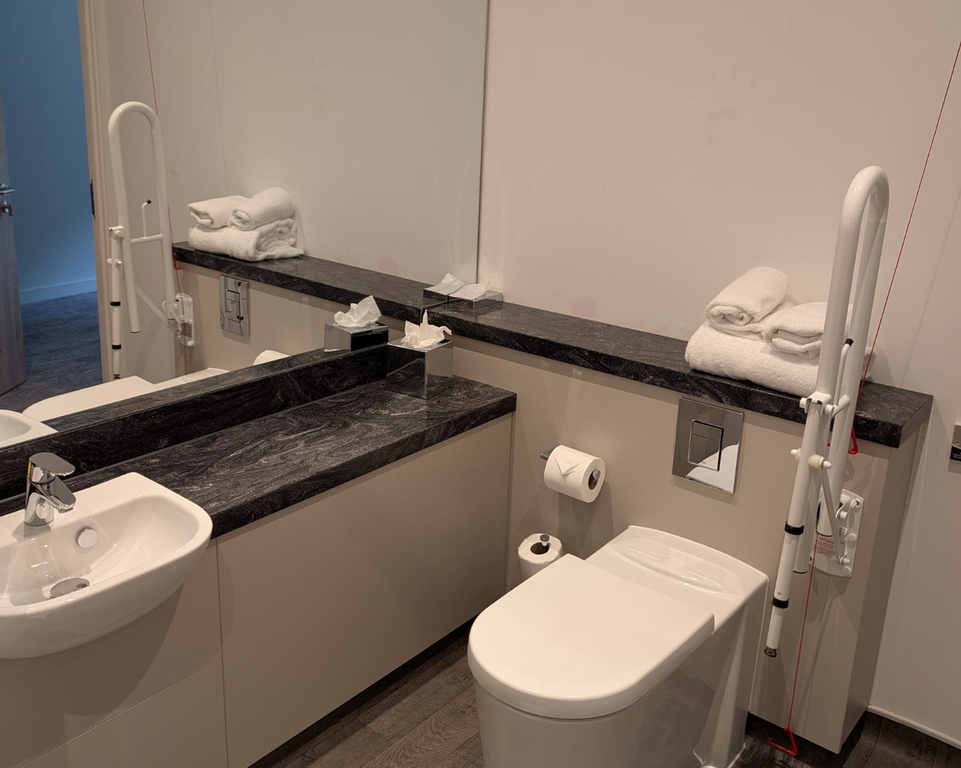 Ty Newport Accessible Rooms